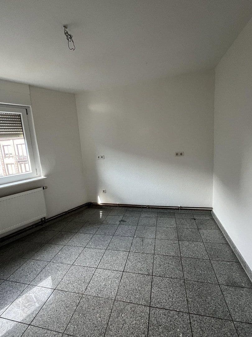 Prenájom bytu 1-izbový 47 m², Karlsruhe, Bádensko-Wurttembersko Prenájom bytu 1-izbový 47 m², Karlsruhe, Bádensko-Wurttembersko