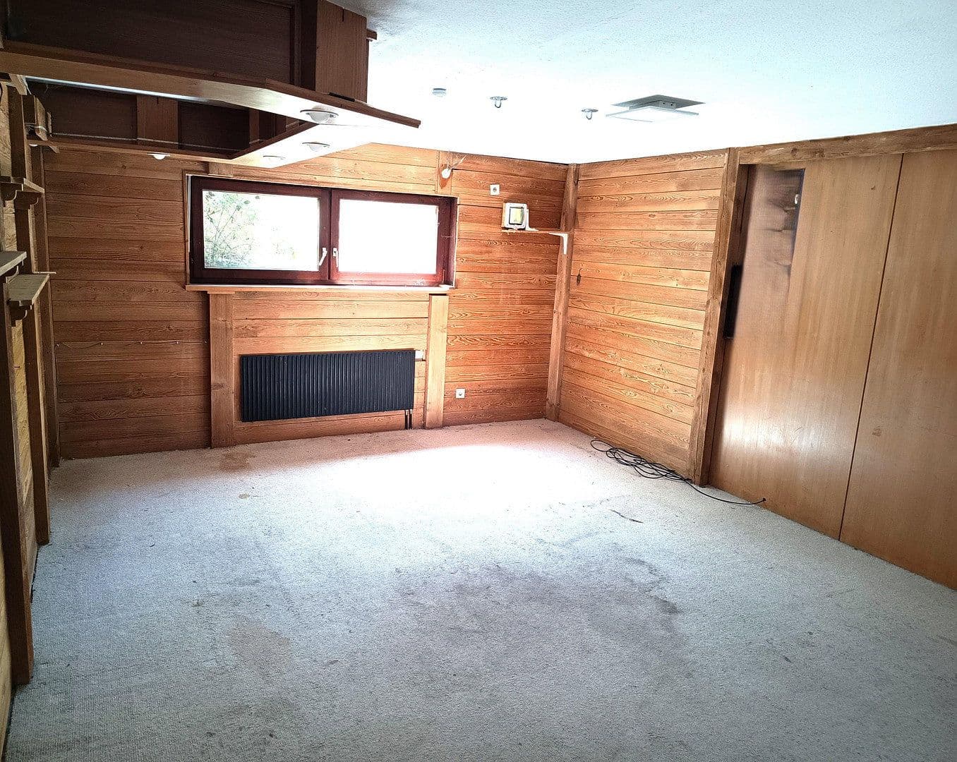 Predaj domu 297 m², pozemek 1.000 m², Laaber, Bavorsko Predaj domu 297 m², pozemek 1.000 m², Laaber, Bavorsko