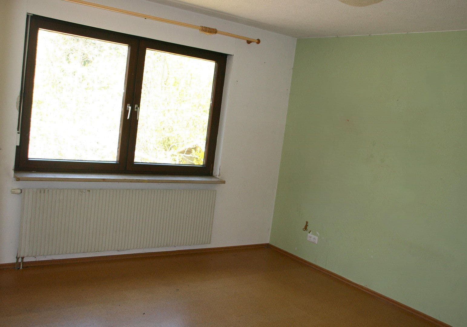Predaj domu 297 m², pozemek 1.000 m², Laaber, Bavorsko Predaj domu 297 m², pozemek 1.000 m², Laaber, Bavorsko