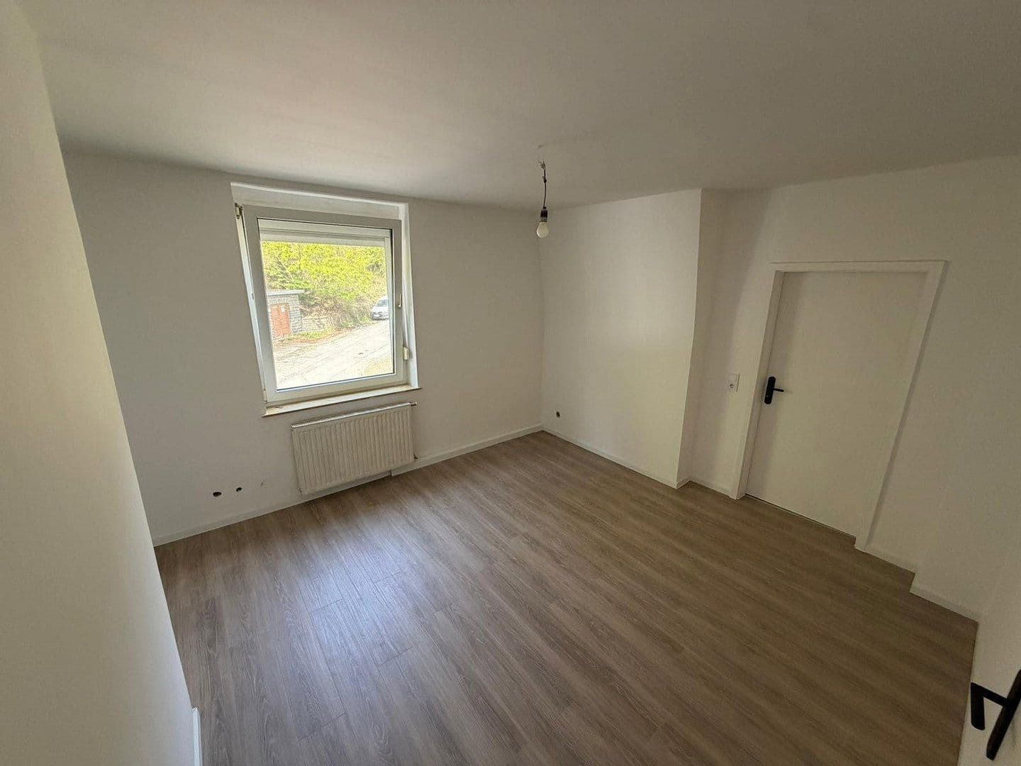 Predaj domu 190 m², pozemek 225 m², Altena, Severné Porýnie - Westfálsko Predaj domu 190 m², pozemek 225 m², Altena, Severné Porýnie - Westfálsko