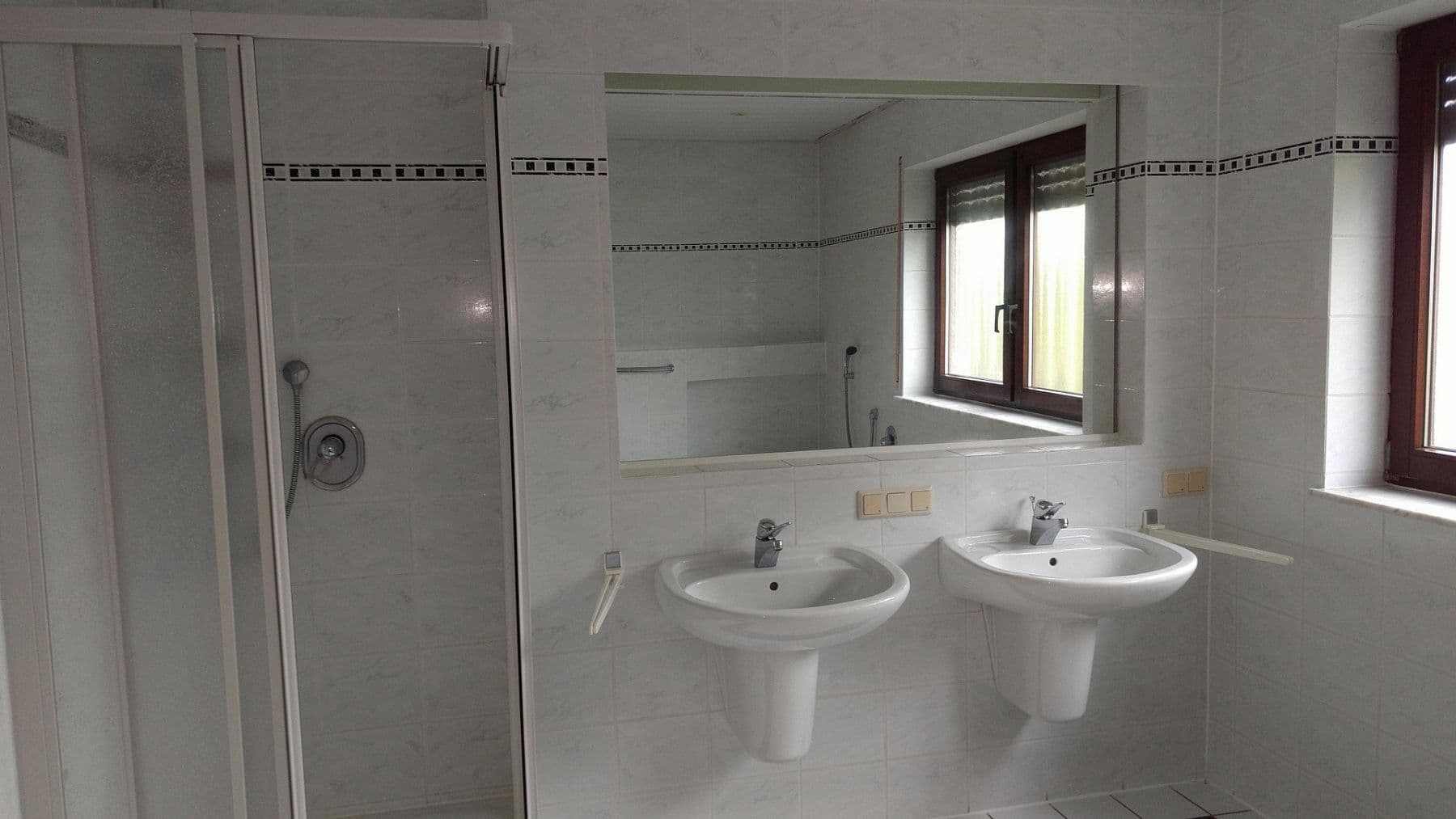 Predaj bytu 3-izbový 118 m², Ramstein-Miesenbach, Porýnie-Falcko Predaj bytu 3-izbový 118 m², Ramstein-Miesenbach, Porýnie-Falcko