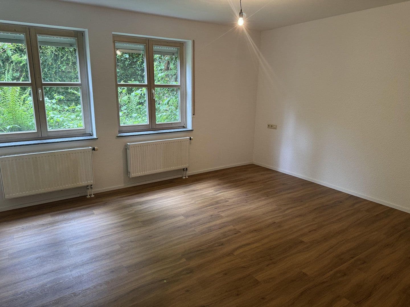 Prenájom bytu 3-izbový 80 m², Asangstr.160, Stuttgart-Obertürkheim, Bádensko-Wurttembersko Prenájom bytu 3-izbový 80 m², Asangstr.160, Stuttgart-Obertürkheim, Bádensko-Wurttembersko
