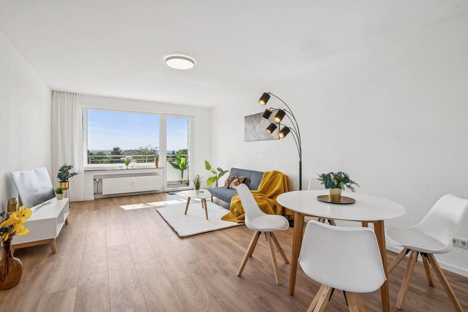 Predaj bytu 3-izbový 90 m², Breslauer Str.20, Saarbrücken, Sársko Predaj bytu 3-izbový 90 m², Breslauer Str.20, Saarbrücken, Sársko