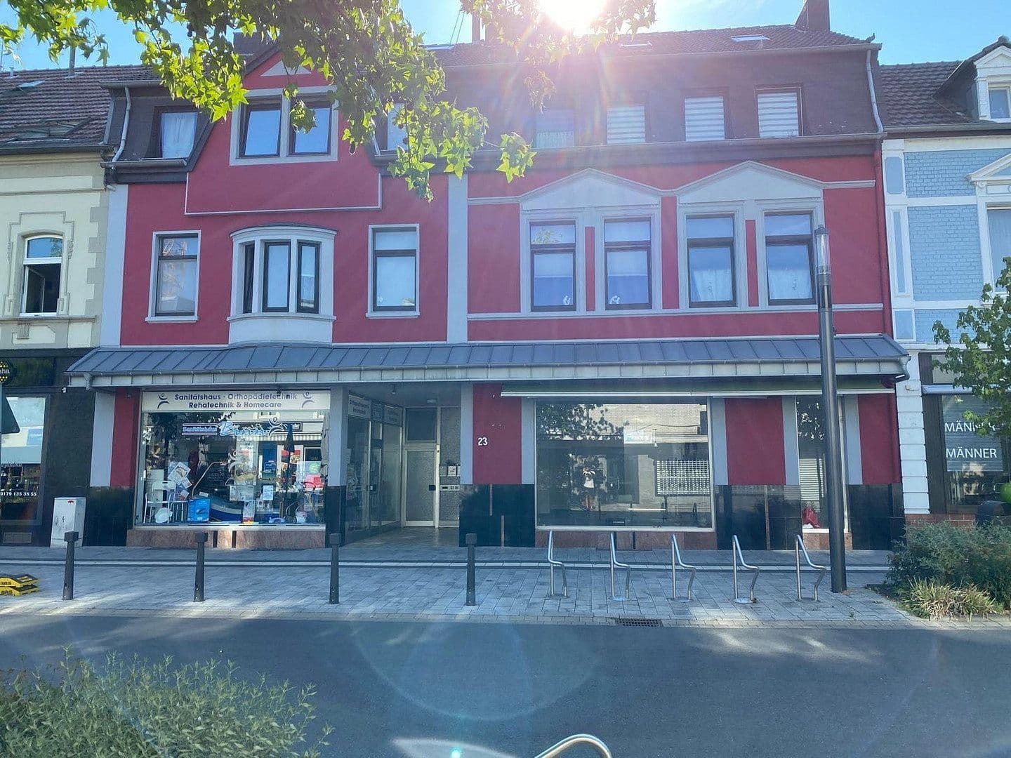 Prenájom bytu 2-izbový 85 m², Langenfeld (Rheinland), Severné Porýnie - Westfálsko Prenájom bytu 2-izbový 85 m², Langenfeld (Rheinland), Severné Porýnie - Westfálsko