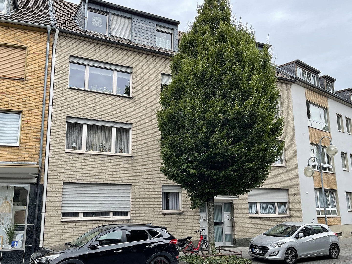 Prenájom bytu 3-izbový 70 m², Konstantinstraße 133, Mönchengladbach, Severné Porýnie - Westfálsko Prenájom bytu 3-izbový 70 m², Konstantinstraße 133, Mönchengladbach, Severné Porýnie - Westfálsko
