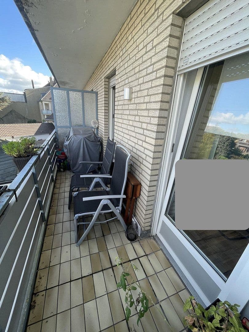 Prenájom bytu 3-izbový 70 m², Konstantinstraße 133, Mönchengladbach, Severné Porýnie - Westfálsko Prenájom bytu 3-izbový 70 m², Konstantinstraße 133, Mönchengladbach, Severné Porýnie - Westfálsko