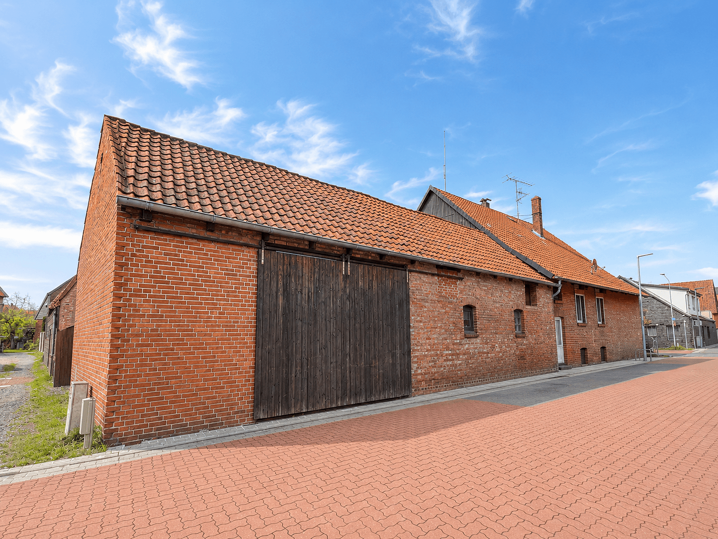 Predaj domu 130 m², pozemek 402 m², An der Schanze 9, Wunstorf, Dolné Sasko Predaj domu 130 m², pozemek 402 m², An der Schanze 9, Wunstorf, Dolné Sasko