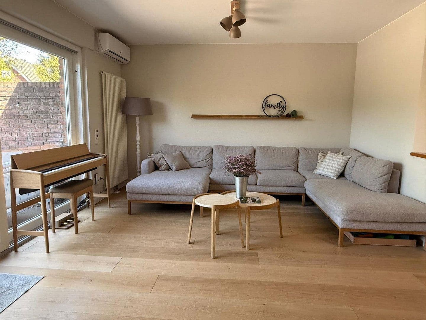 Predaj domu 136 m², pozemek 310 m², Krefeld, Severné Porýnie - Westfálsko Predaj domu 136 m², pozemek 310 m², Krefeld, Severné Porýnie - Westfálsko