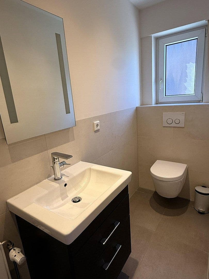 Predaj domu 136 m², pozemek 310 m², Krefeld, Severné Porýnie - Westfálsko Predaj domu 136 m², pozemek 310 m², Krefeld, Severné Porýnie - Westfálsko