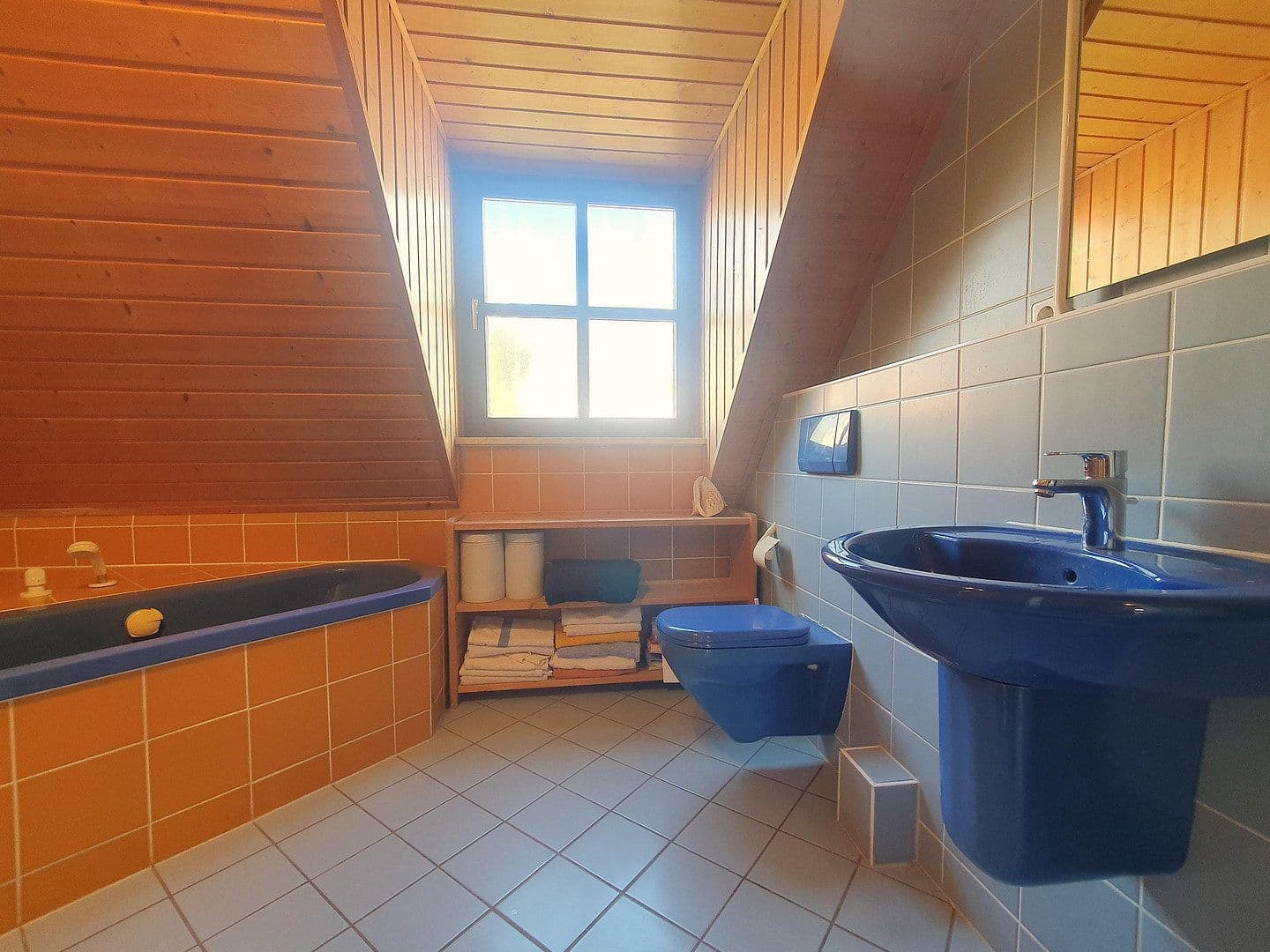 Predaj domu 150 m², pozemek 897 m², Dresden-Schönfeld, Sasko Predaj domu 150 m², pozemek 897 m², Dresden-Schönfeld, Sasko