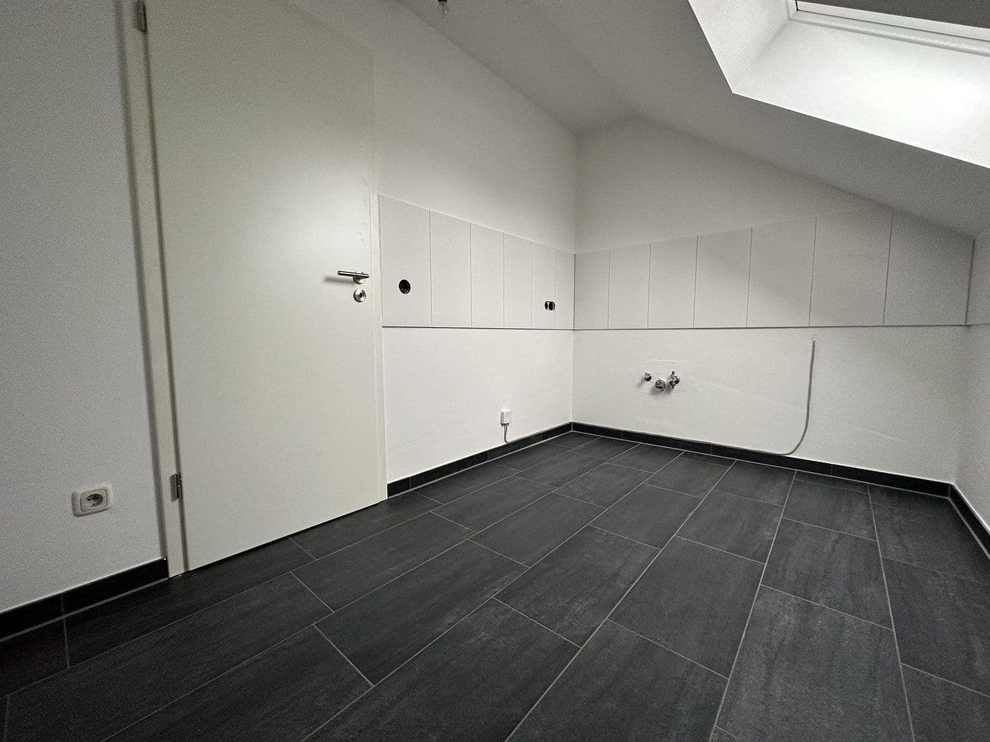 Prenájom bytu 3-izbový 74 m², Liebigstraße 16a, Waldkraiburg, Bavorsko Prenájom bytu 3-izbový 74 m², Liebigstraße 16a, Waldkraiburg, Bavorsko