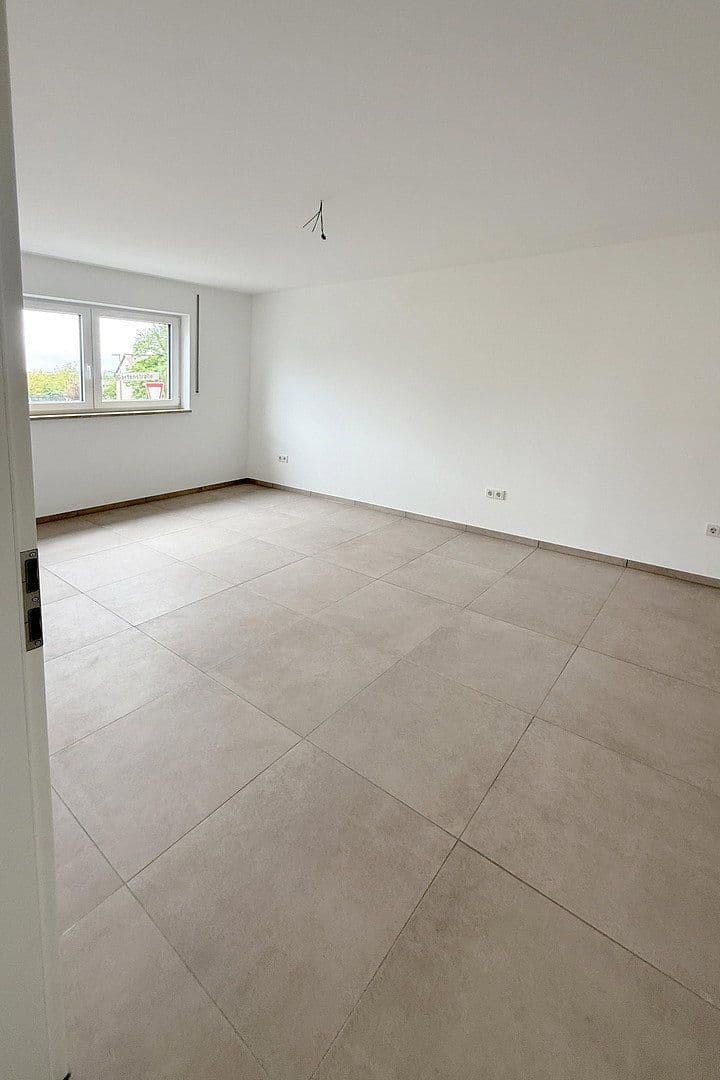 Prenájom bytu 4-izbový 95 m², An der Schwefelquelle 2, Schwandorf, Bavorsko Prenájom bytu 4-izbový 95 m², An der Schwefelquelle 2, Schwandorf, Bavorsko