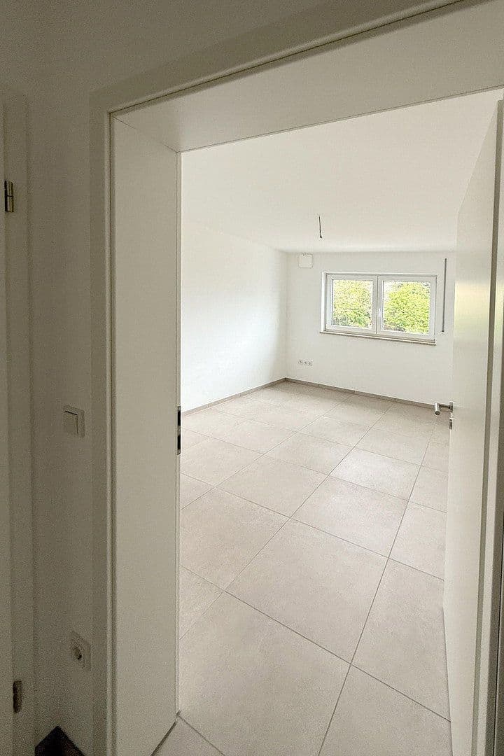 Prenájom bytu 4-izbový 95 m², An der Schwefelquelle 2, Schwandorf, Bavorsko Prenájom bytu 4-izbový 95 m², An der Schwefelquelle 2, Schwandorf, Bavorsko