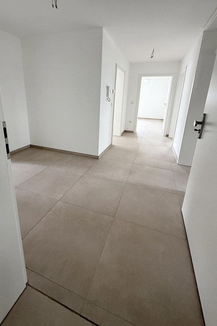 Prenájom bytu 4-izbový 95 m², An der Schwefelquelle 2, Schwandorf, Bavorsko Prenájom bytu 4-izbový 95 m², An der Schwefelquelle 2, Schwandorf, Bavorsko
