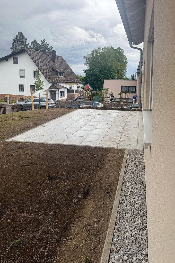 Prenájom bytu 4-izbový 95 m², An der Schwefelquelle 2, Schwandorf, Bavorsko Prenájom bytu 4-izbový 95 m², An der Schwefelquelle 2, Schwandorf, Bavorsko