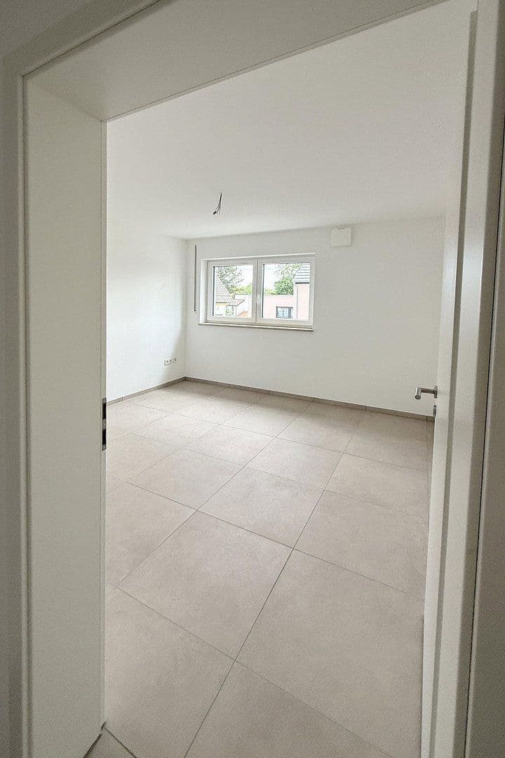 Prenájom bytu 4-izbový 95 m², An der Schwefelquelle 2, Schwandorf, Bavorsko Prenájom bytu 4-izbový 95 m², An der Schwefelquelle 2, Schwandorf, Bavorsko