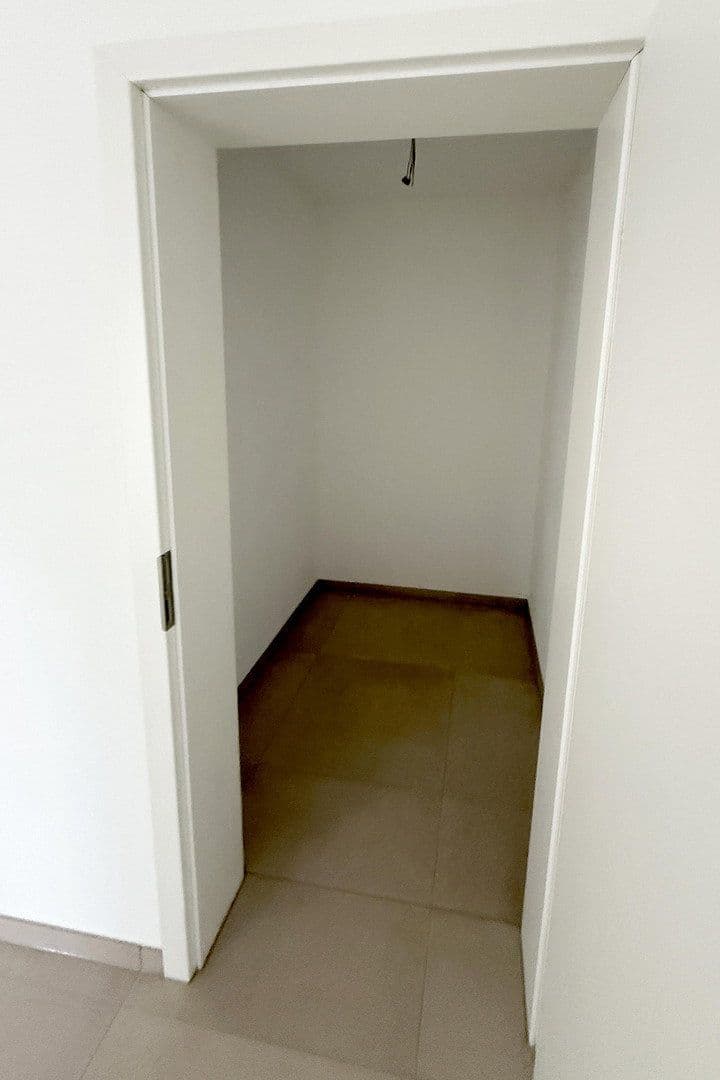 Prenájom bytu 4-izbový 95 m², An der Schwefelquelle 2, Schwandorf, Bavorsko Prenájom bytu 4-izbový 95 m², An der Schwefelquelle 2, Schwandorf, Bavorsko