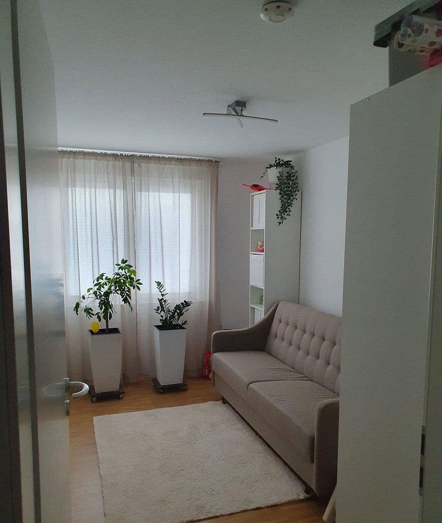 Predaj bytu 3-izbový 80 m², Elzach, Bádensko-Wurttembersko Predaj bytu 3-izbový 80 m², Elzach, Bádensko-Wurttembersko