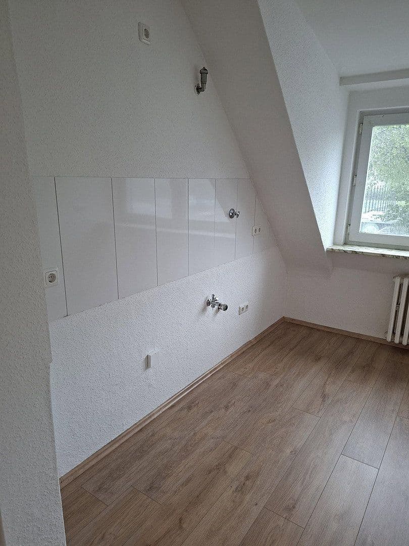 Prenájom bytu 3-izbový 76 m², Scheppmannskamp 9, Essen, Severné Porýnie - Westfálsko Prenájom bytu 3-izbový 76 m², Scheppmannskamp 9, Essen, Severné Porýnie - Westfálsko