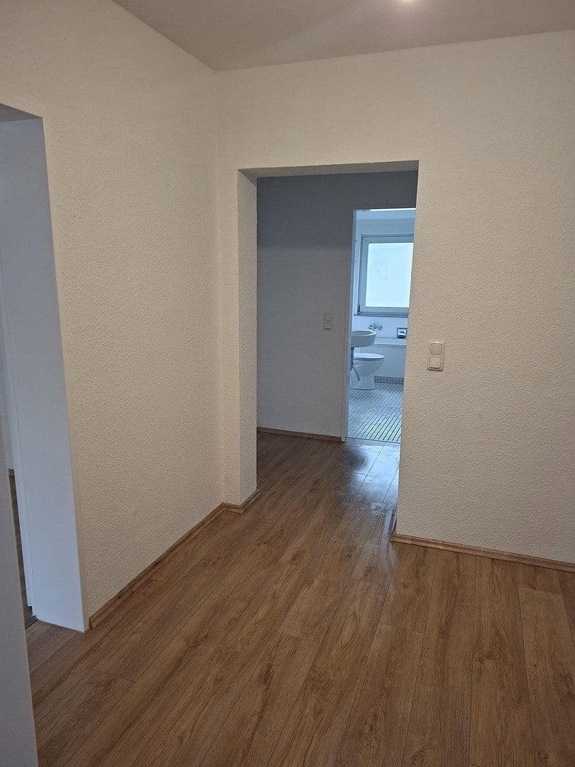 Prenájom bytu 3-izbový 76 m², Scheppmannskamp 9, Essen, Severné Porýnie - Westfálsko Prenájom bytu 3-izbový 76 m², Scheppmannskamp 9, Essen, Severné Porýnie - Westfálsko