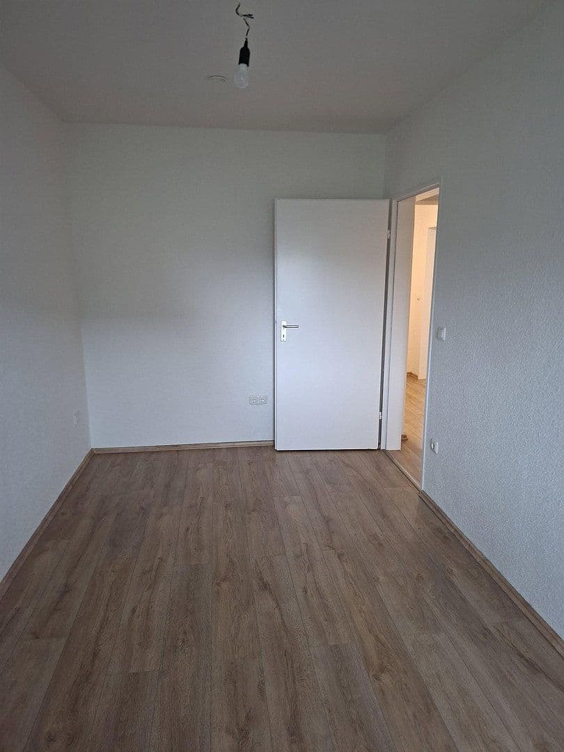 Prenájom bytu 3-izbový 76 m², Scheppmannskamp 9, Essen, Severné Porýnie - Westfálsko Prenájom bytu 3-izbový 76 m², Scheppmannskamp 9, Essen, Severné Porýnie - Westfálsko