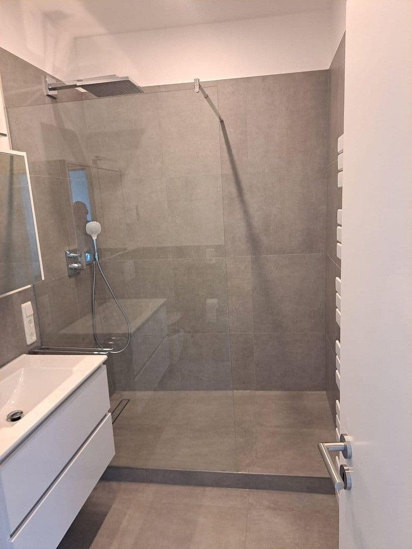 Prenájom bytu 2-izbový 56 m², Bonn, Severné Porýnie - Westfálsko Prenájom bytu 2-izbový 56 m², Bonn, Severné Porýnie - Westfálsko