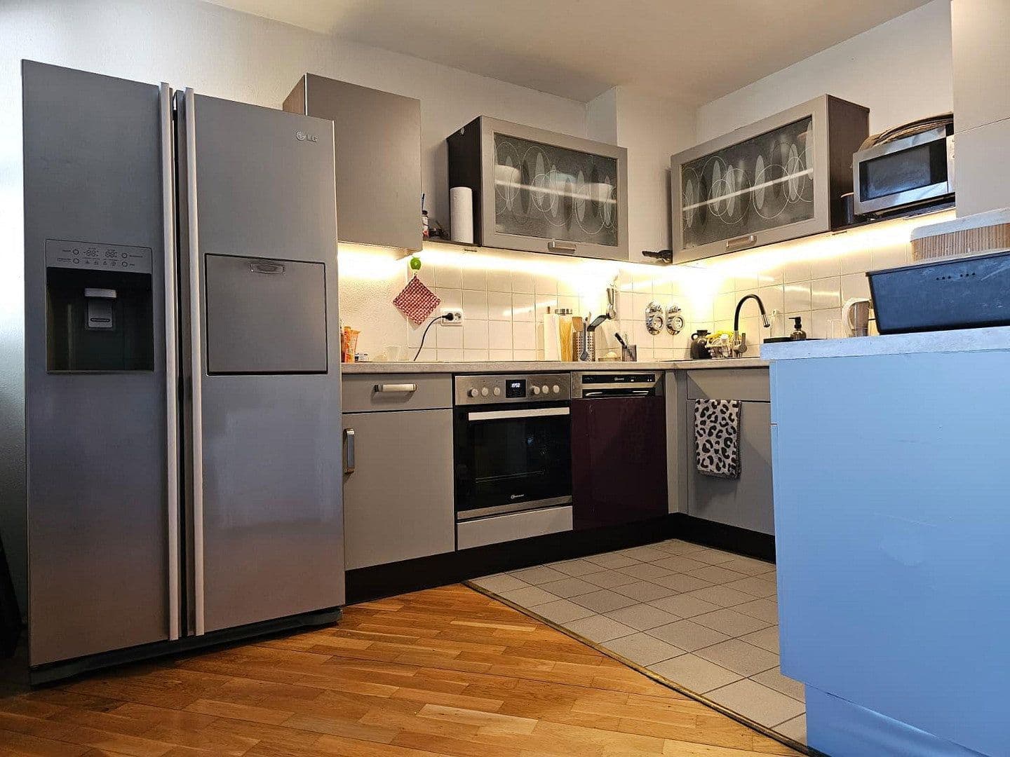 Prenájom bytu 3-izbový 72 m², Feldmochingerstraße 210-212, München, Bavorsko Prenájom bytu 3-izbový 72 m², Feldmochingerstraße 210-212, München, Bavorsko