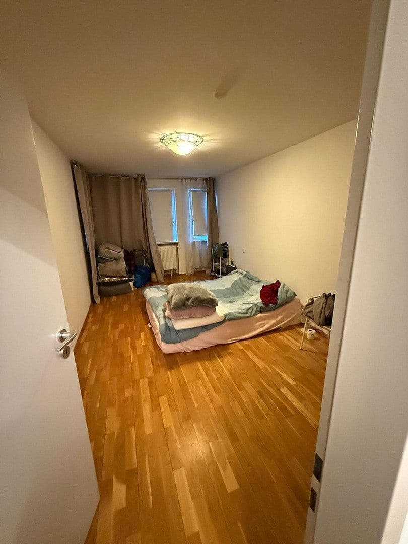 Prenájom bytu 3-izbový 72 m², Feldmochingerstraße 210-212, München, Bavorsko Prenájom bytu 3-izbový 72 m², Feldmochingerstraße 210-212, München, Bavorsko