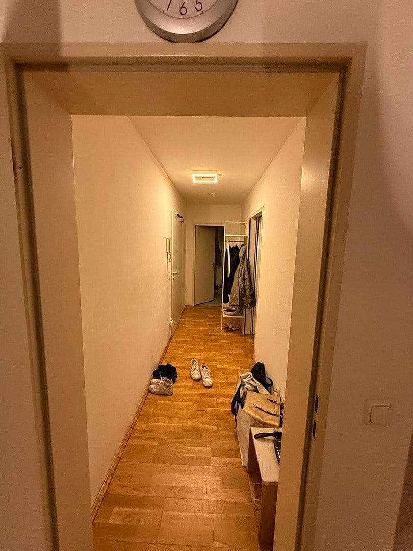 Prenájom bytu 3-izbový 72 m², Feldmochingerstraße 210-212, München, Bavorsko Prenájom bytu 3-izbový 72 m², Feldmochingerstraße 210-212, München, Bavorsko