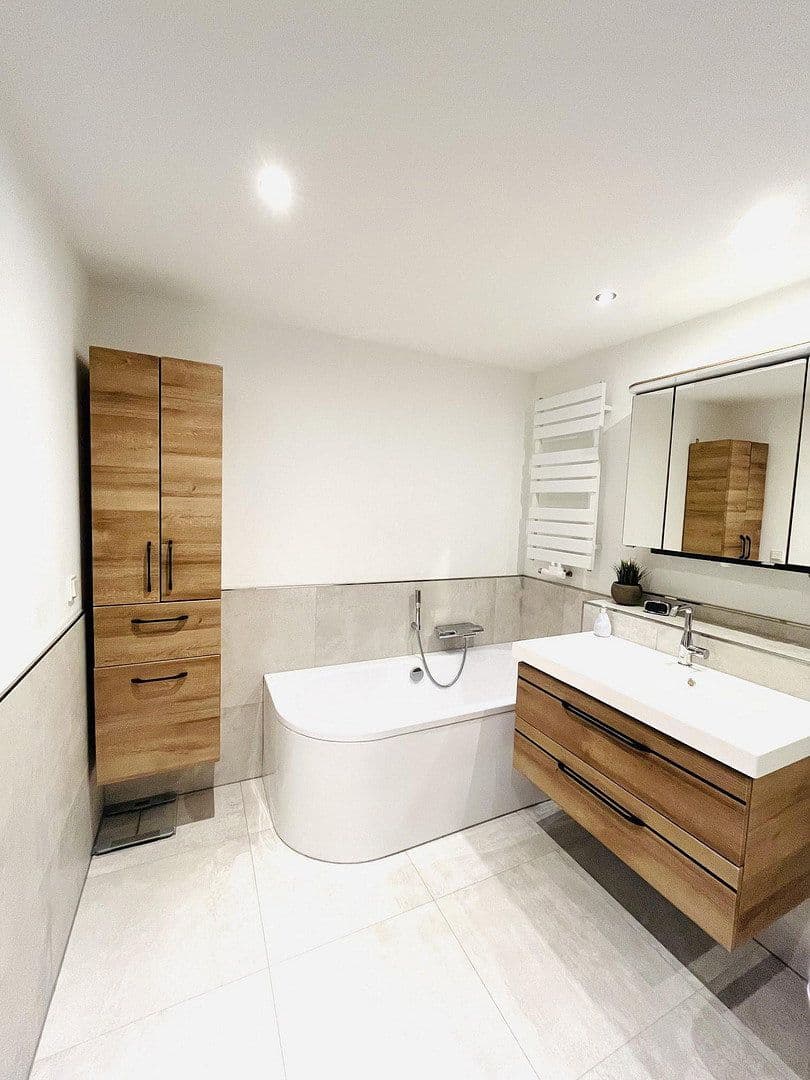 Predaj domu 145 m², pozemek 535 m², Alzey, Porýnie-Falcko Predaj domu 145 m², pozemek 535 m², Alzey, Porýnie-Falcko