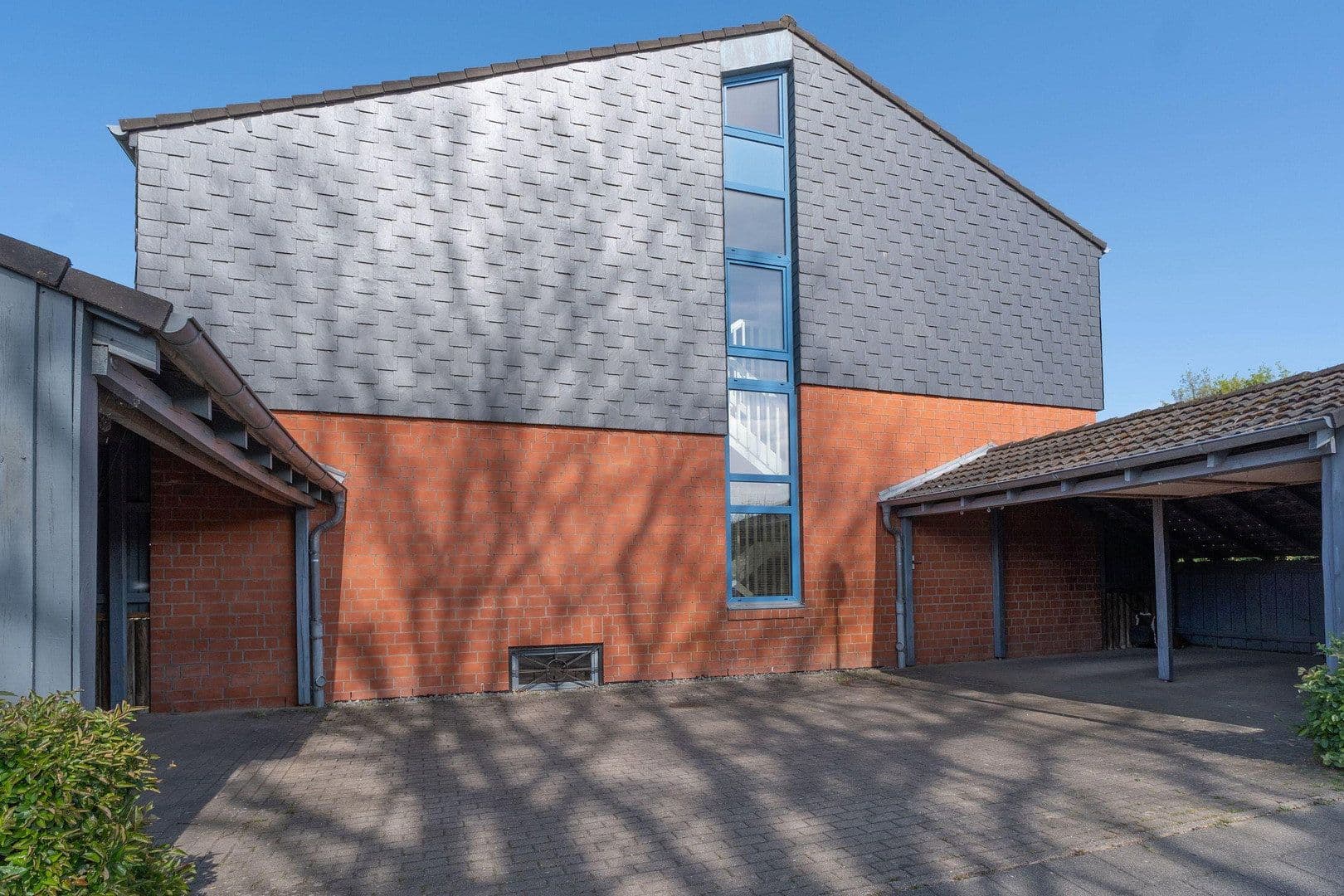 Predaj domu 98 m², pozemek 210 m², Nienbrügger Weg 18, Kiel, Šlezvicko-Holštajnsko Predaj domu 98 m², pozemek 210 m², Nienbrügger Weg 18, Kiel, Šlezvicko-Holštajnsko