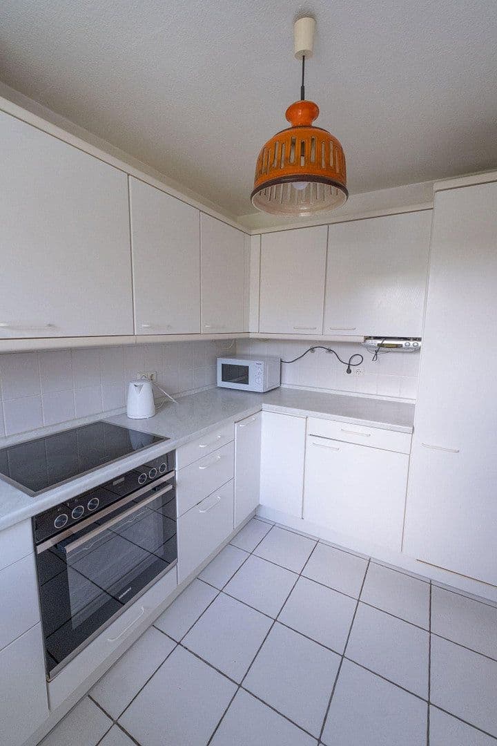 Predaj domu 98 m², pozemek 210 m², Nienbrügger Weg 18, Kiel, Šlezvicko-Holštajnsko Predaj domu 98 m², pozemek 210 m², Nienbrügger Weg 18, Kiel, Šlezvicko-Holštajnsko