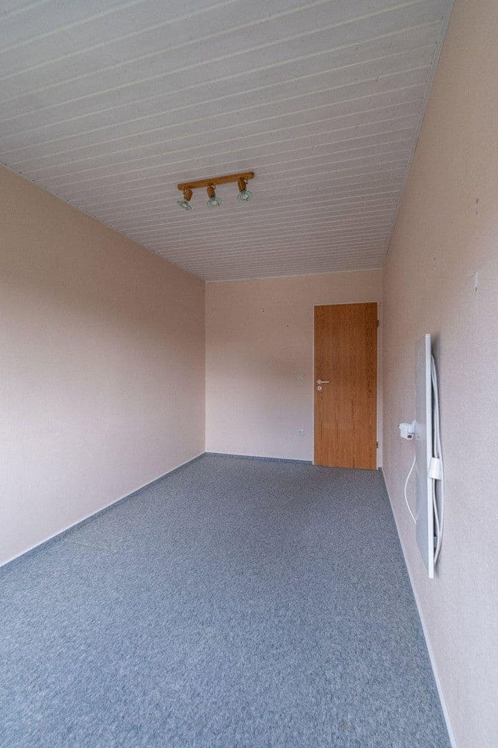 Predaj domu 98 m², pozemek 210 m², Nienbrügger Weg 18, Kiel, Šlezvicko-Holštajnsko Predaj domu 98 m², pozemek 210 m², Nienbrügger Weg 18, Kiel, Šlezvicko-Holštajnsko