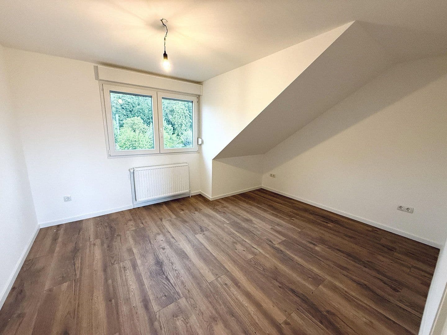 Predaj domu 165 m², pozemek 488 m², In den Tannen 19, Lünen, Severné Porýnie - Westfálsko Predaj domu 165 m², pozemek 488 m², In den Tannen 19, Lünen, Severné Porýnie - Westfálsko