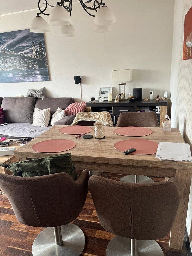 Prenájom bytu 3-izbový 76 m², Rauendalstraße 17, Witten, Severné Porýnie - Westfálsko Prenájom bytu 3-izbový 76 m², Rauendalstraße 17, Witten, Severné Porýnie - Westfálsko