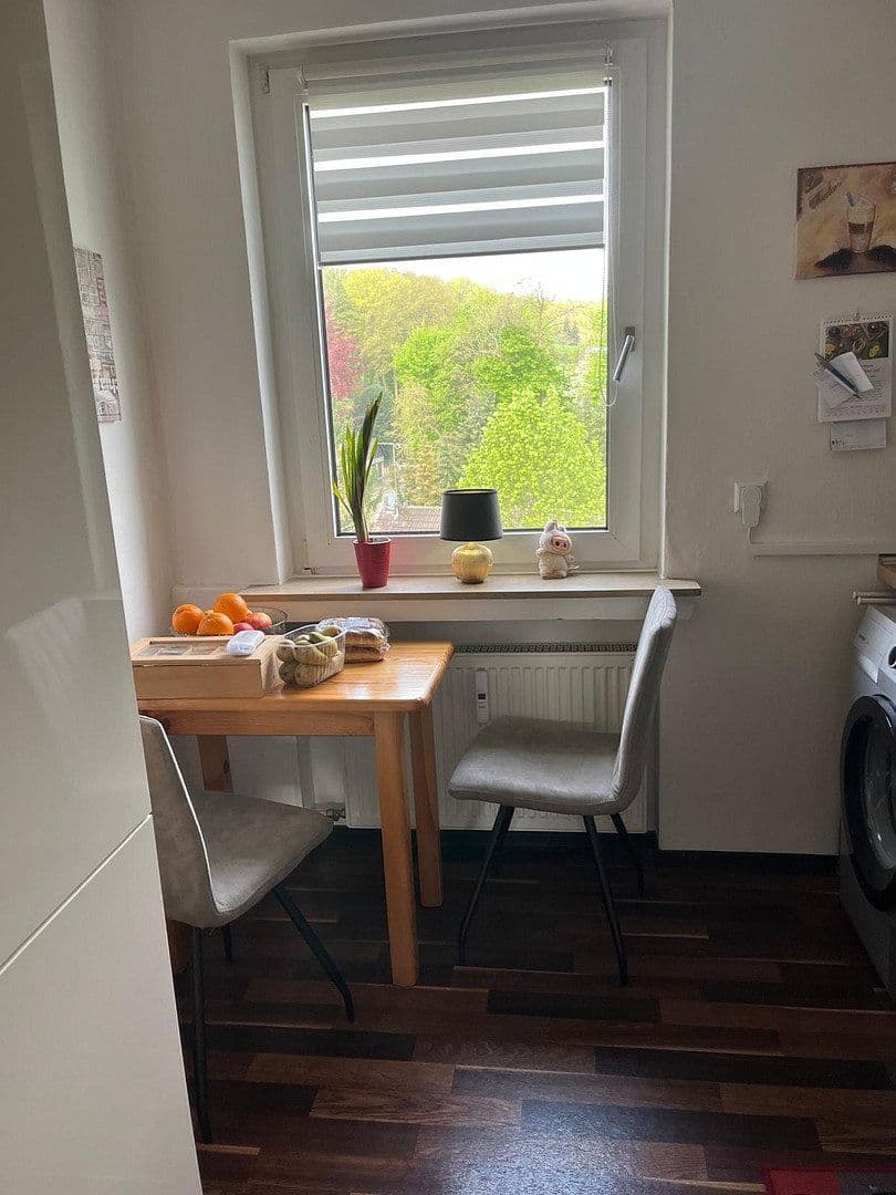 Prenájom bytu 3-izbový 76 m², Rauendalstraße 17, Witten, Severné Porýnie - Westfálsko Prenájom bytu 3-izbový 76 m², Rauendalstraße 17, Witten, Severné Porýnie - Westfálsko