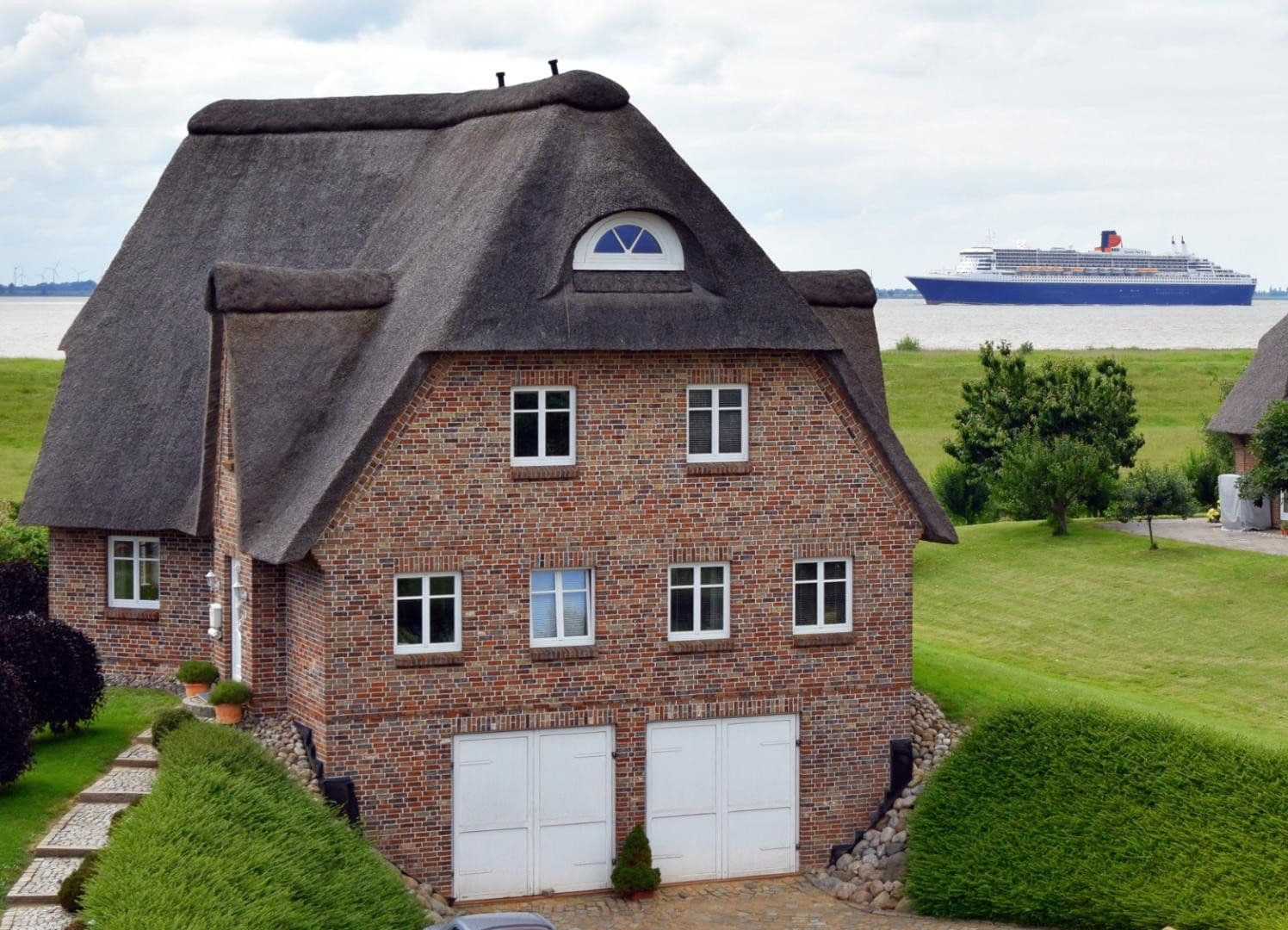 Predaj domu 200 m², pozemek 2.651 m², Glückstadt, Šlezvicko-Holštajnsko Predaj domu 200 m², pozemek 2.651 m², Glückstadt, Šlezvicko-Holštajnsko