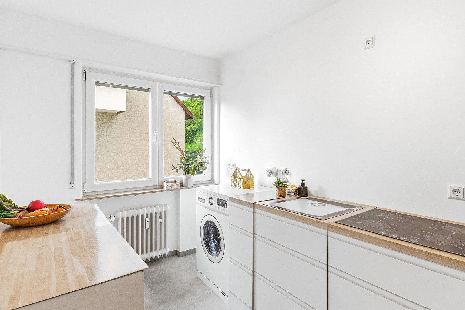 Prenájom bytu 3-izbový 77 m², Mirabellenstrasse 74, Stuttgart Obertürkheim, Bádensko-Wurttembersko Prenájom bytu 3-izbový 77 m², Mirabellenstrasse 74, Stuttgart Obertürkheim, Bádensko-Wurttembersko
