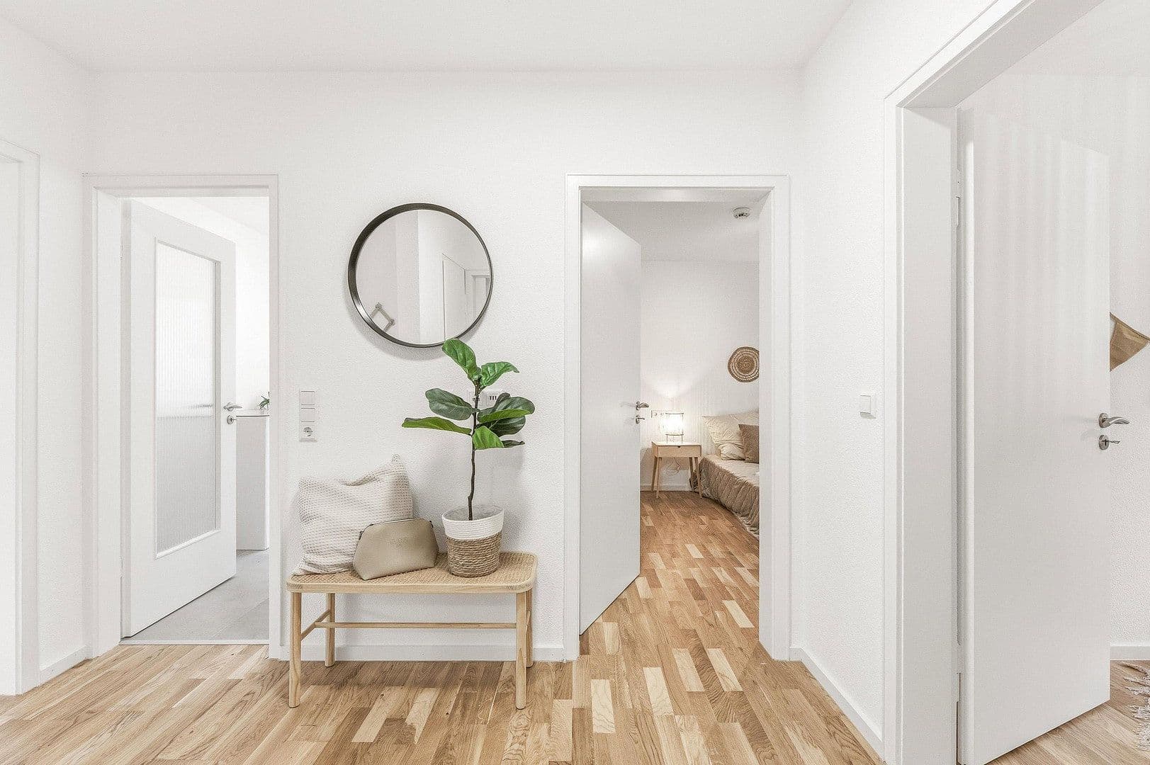 Prenájom bytu 3-izbový 77 m², Mirabellenstrasse 74, Stuttgart Obertürkheim, Bádensko-Wurttembersko Prenájom bytu 3-izbový 77 m², Mirabellenstrasse 74, Stuttgart Obertürkheim, Bádensko-Wurttembersko