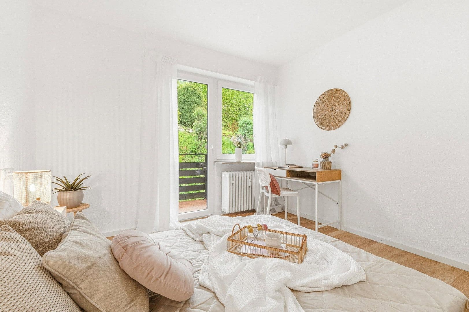 Prenájom bytu 3-izbový 77 m², Mirabellenstrasse 74, Stuttgart Obertürkheim, Bádensko-Wurttembersko Prenájom bytu 3-izbový 77 m², Mirabellenstrasse 74, Stuttgart Obertürkheim, Bádensko-Wurttembersko
