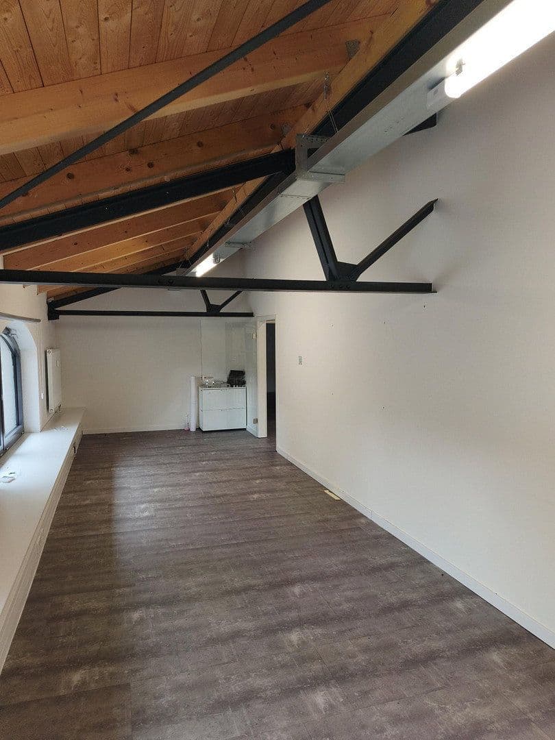 Prenájom kancelárie 565 m², Ringbahnstraße 22-30, Berlin, Berlín Prenájom kancelárie 565 m², Ringbahnstraße 22-30, Berlin, Berlín