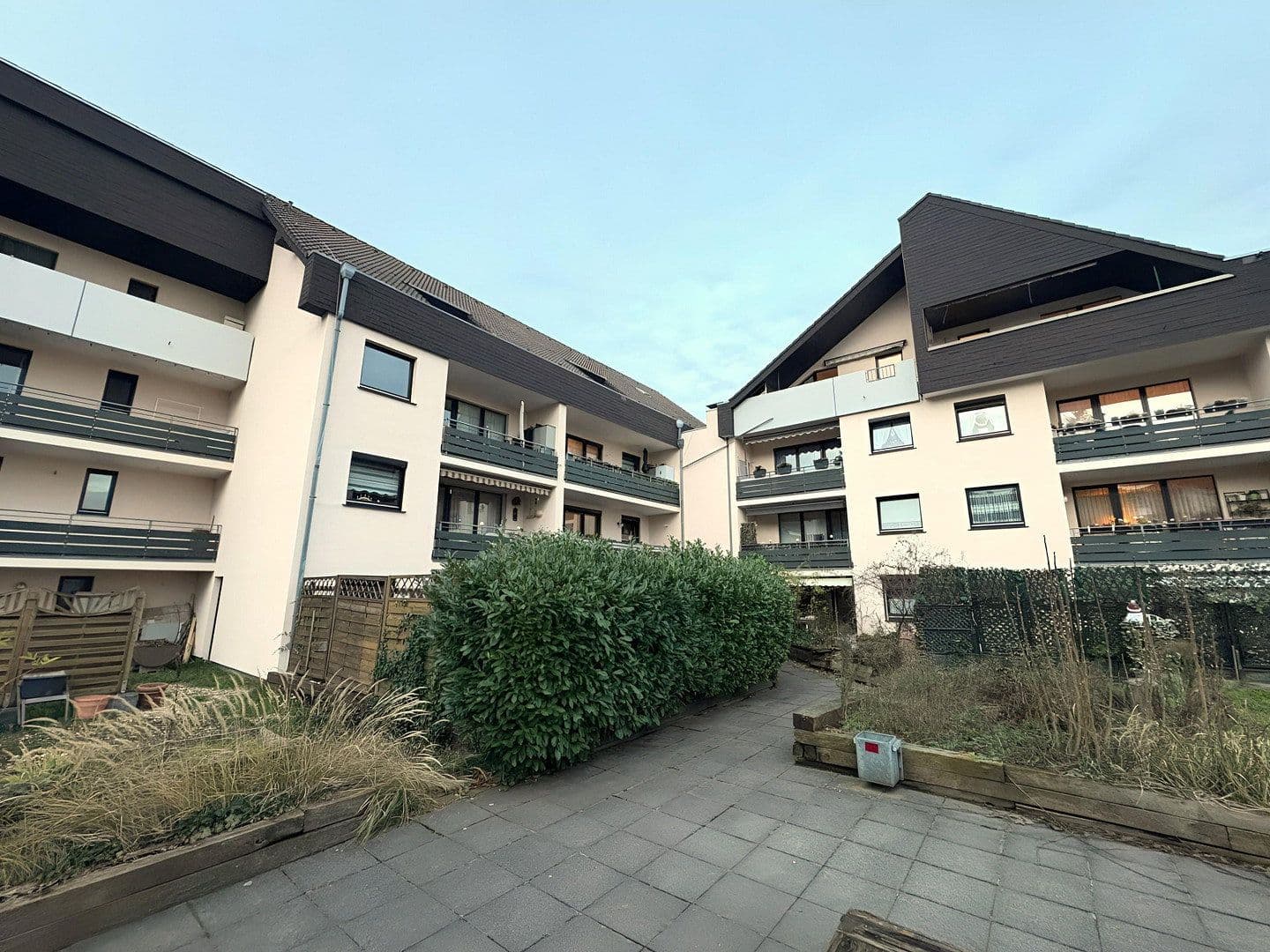 Predaj bytu 3-izbový 101 m², Alte Linner Str. 42, Krefeld, Severné Porýnie - Westfálsko Predaj bytu 3-izbový 101 m², Alte Linner Str. 42, Krefeld, Severné Porýnie - Westfálsko