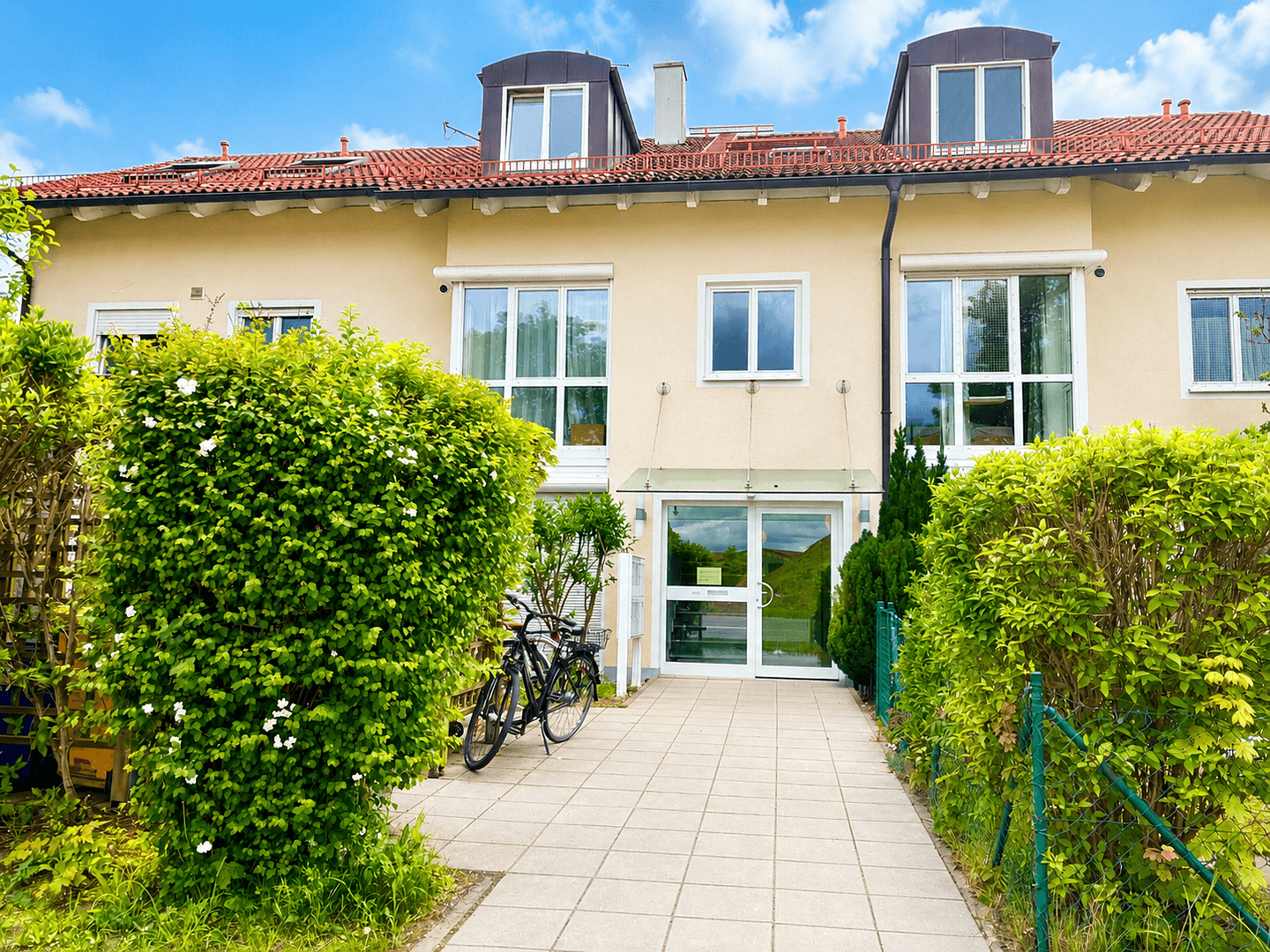 Predaj bytu 4-izbový 95 m², Putzbrunner Str. 7, Hohenbrunn, Bavorsko Predaj bytu 4-izbový 95 m², Putzbrunner Str. 7, Hohenbrunn, Bavorsko