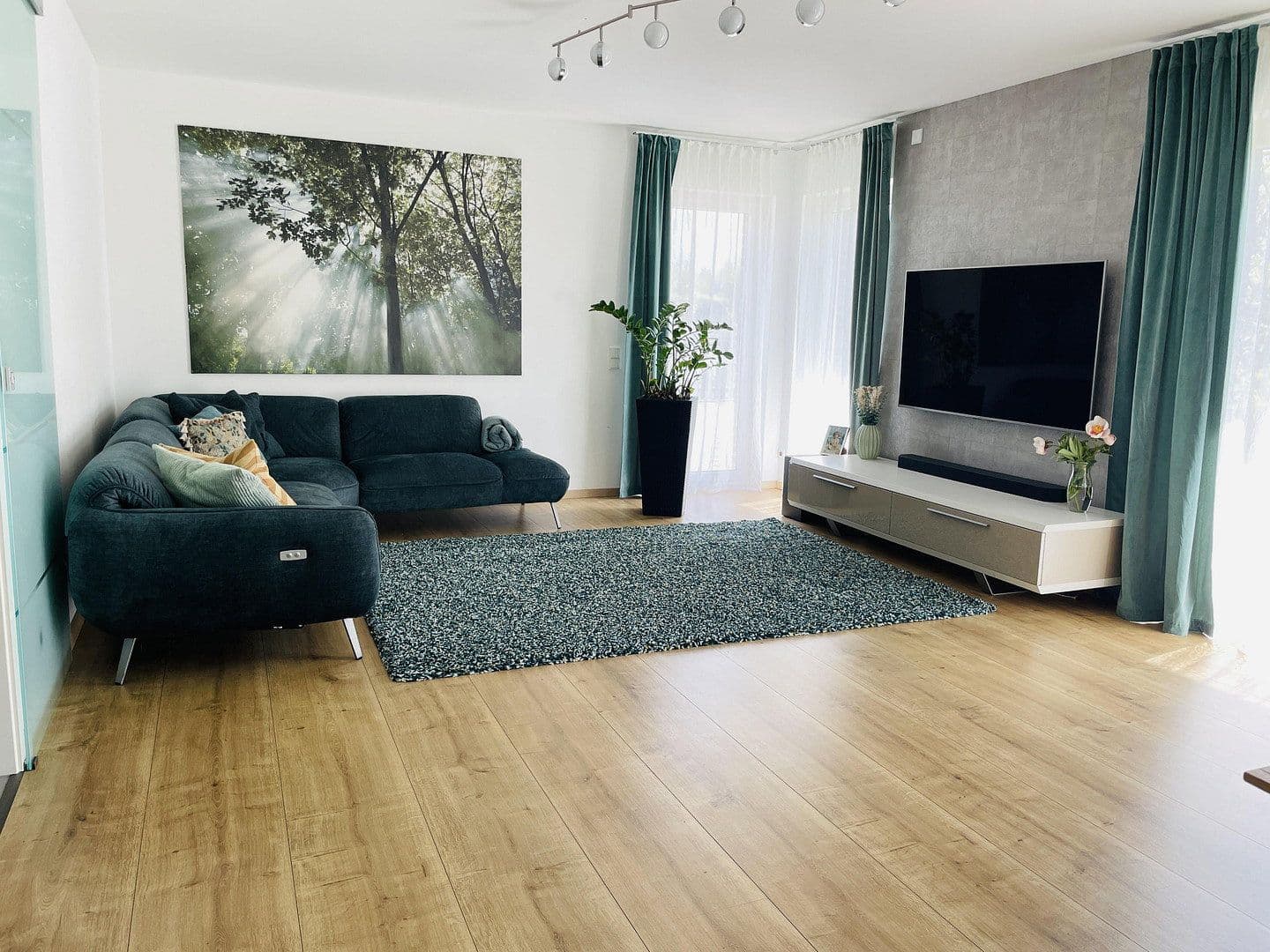 Predaj domu 176 m², pozemek 785 m², Lüneburg, Dolné Sasko Predaj domu 176 m², pozemek 785 m², Lüneburg, Dolné Sasko