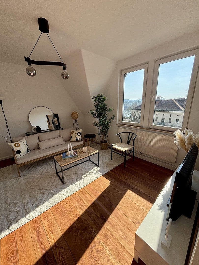 Predaj bytu 4-izbový 76 m², Stuttgart, Bádensko-Wurttembersko Predaj bytu 4-izbový 76 m², Stuttgart, Bádensko-Wurttembersko