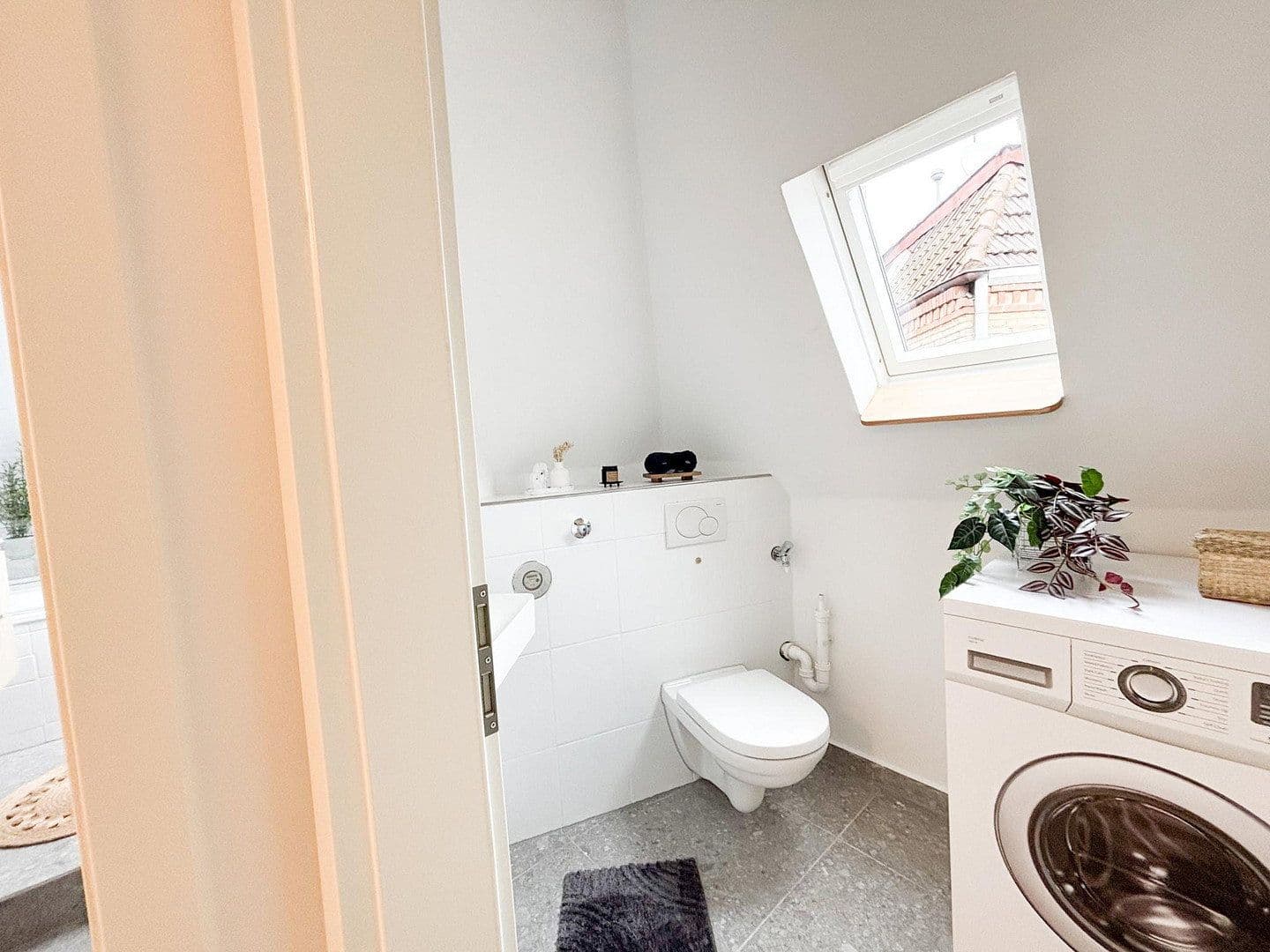Predaj bytu 4-izbový 76 m², Stuttgart, Bádensko-Wurttembersko Predaj bytu 4-izbový 76 m², Stuttgart, Bádensko-Wurttembersko