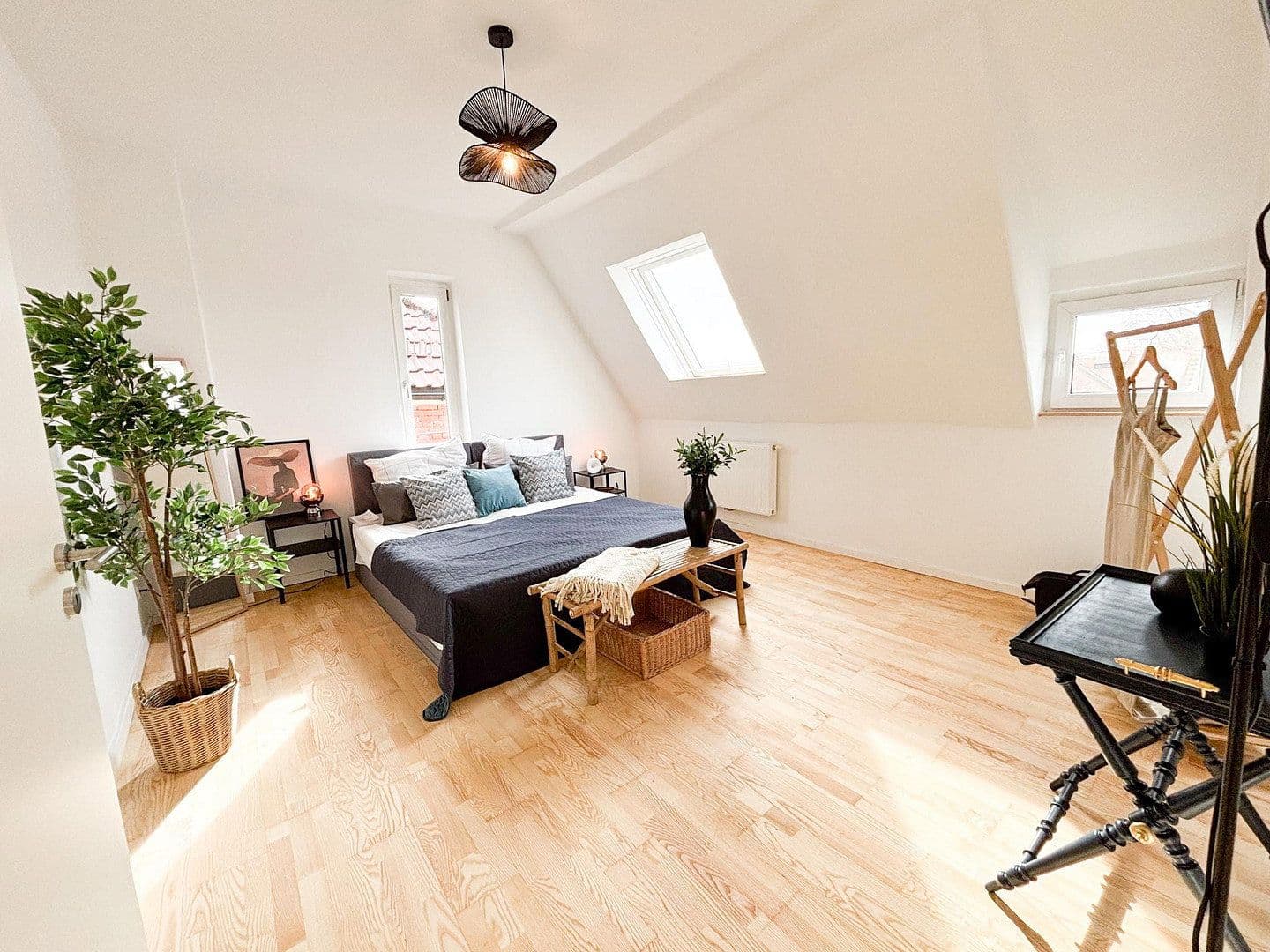 Predaj bytu 4-izbový 76 m², Stuttgart, Bádensko-Wurttembersko Predaj bytu 4-izbový 76 m², Stuttgart, Bádensko-Wurttembersko