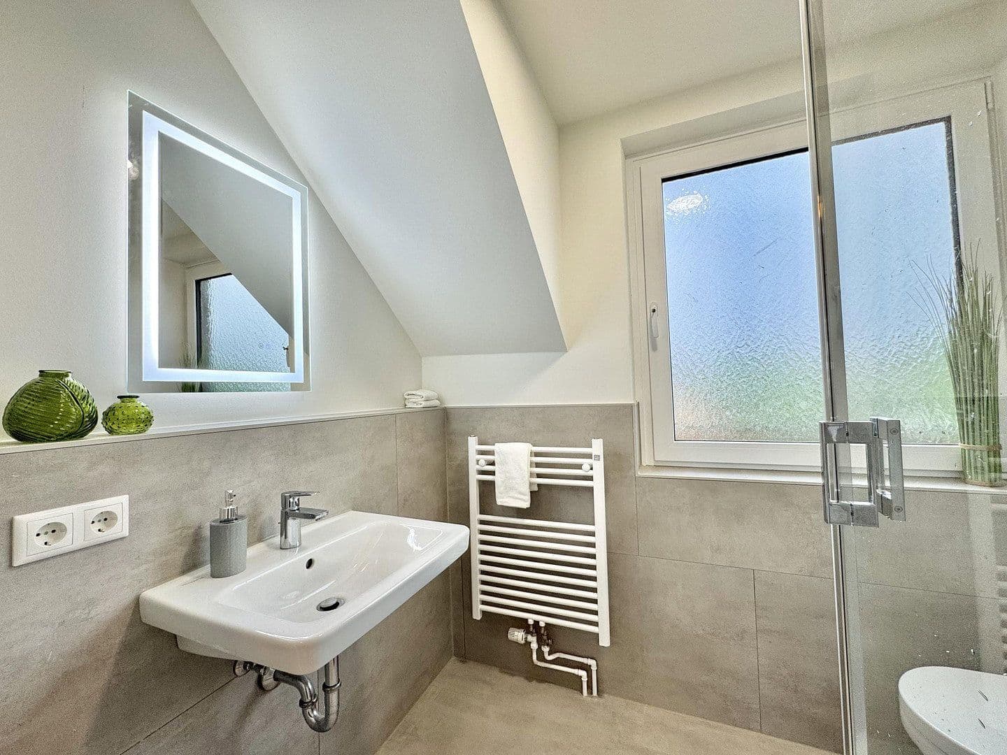 Predaj bytu 4-izbový 132 m², Lübeck, Šlezvicko-Holštajnsko Predaj bytu 4-izbový 132 m², Lübeck, Šlezvicko-Holštajnsko