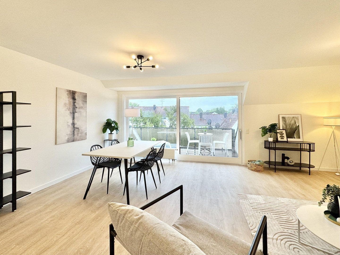 Predaj bytu 4-izbový 132 m², Lübeck, Šlezvicko-Holštajnsko Predaj bytu 4-izbový 132 m², Lübeck, Šlezvicko-Holštajnsko