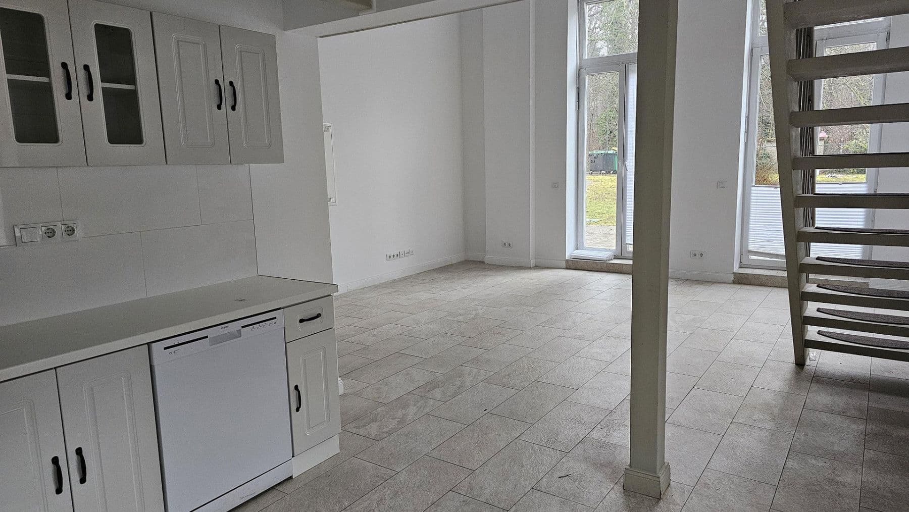 Prenájom bytu 2-izbový 61 m², Tiergartenstr. 7, Königs Wusterhausen, Brandenbursko Prenájom bytu 2-izbový 61 m², Tiergartenstr. 7, Königs Wusterhausen, Brandenbursko